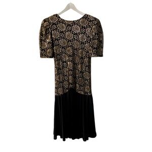 VTG Cocktail Dress Black and Gold Size 9-10 Drop Waist Floral Party Satin NYE